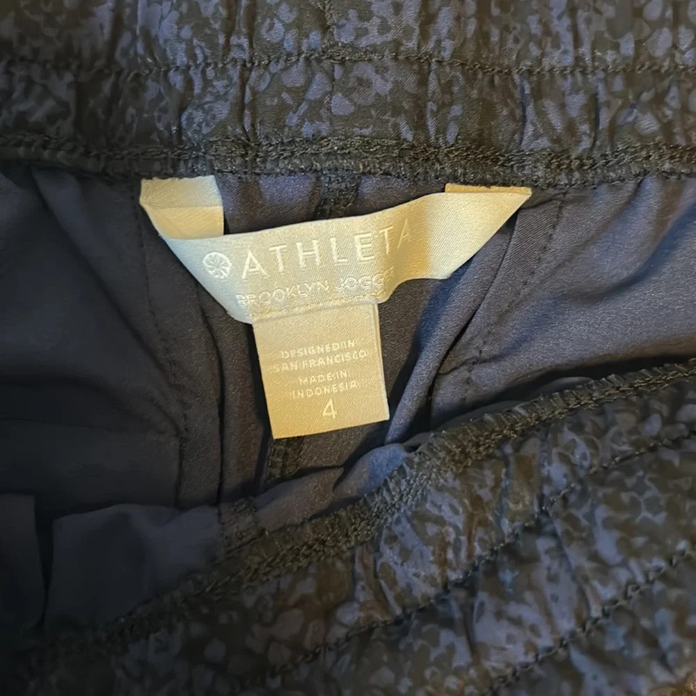 ATHLETA: Brooklyn jogger blue snake print - Picture 3 of 11